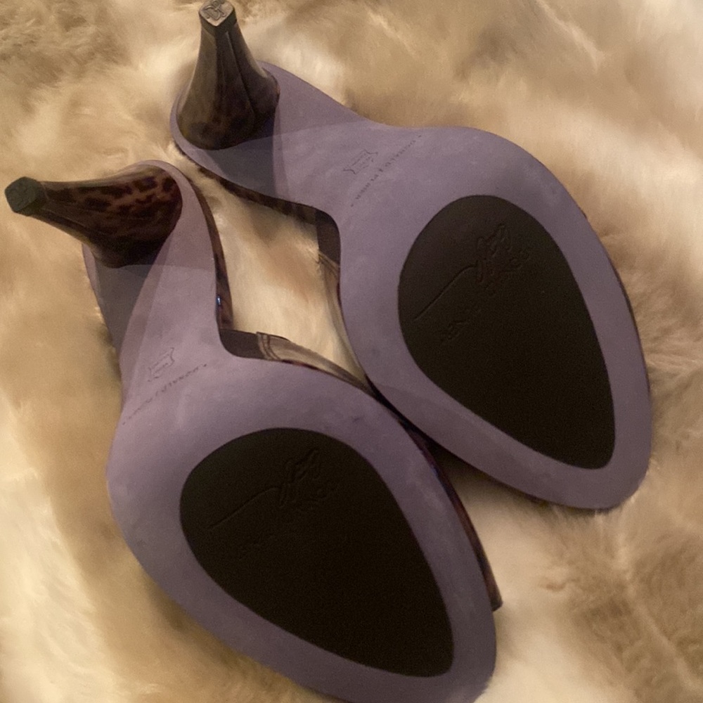 New animal print leather slide heels. 2.5 heel comfortable and beautiful - Picture 5 of 7